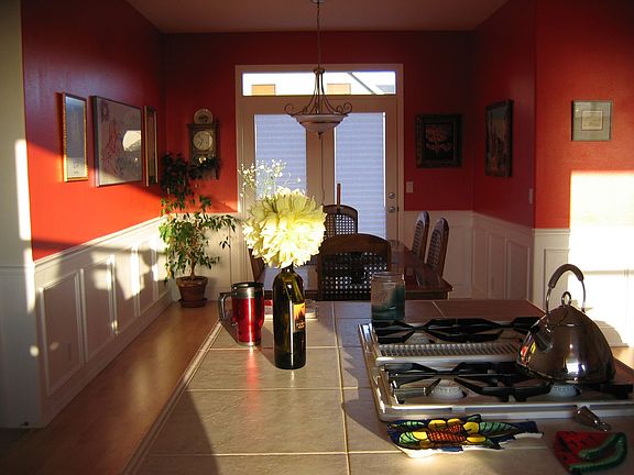 A beautiful dining kitchen area