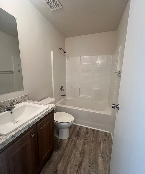 Ponderosa Rental Homes-LaPine, OR — Photo 14