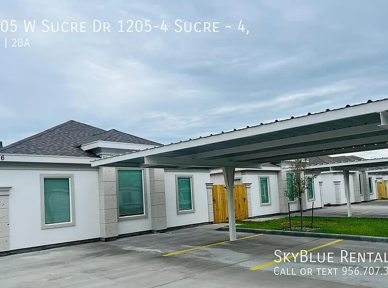 1205 W Sucre Dr #4 — Photo 2