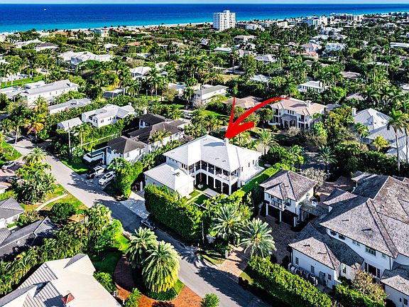 5th image of 1041 Seaspray Avenue