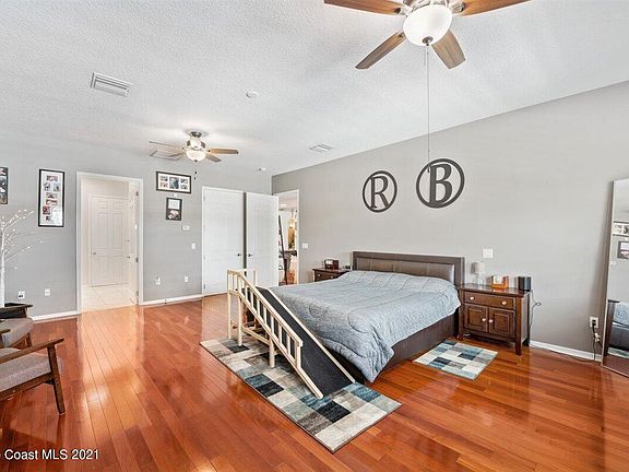 5th image of 29 Bougainvillea Dr