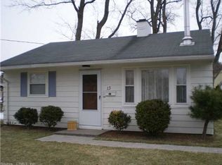 13 Rosemont Dr, Plainville, CT 06062