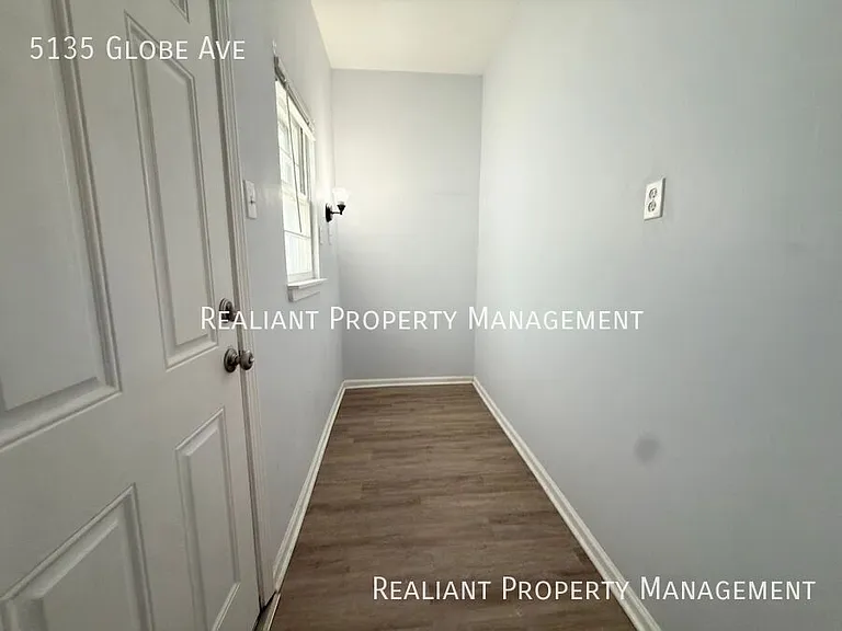 5135 Globe Ave — Photo 10