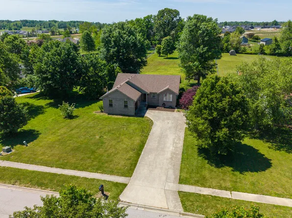 131 Shady Oaks Dr, Richmond, KY 40475