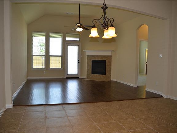 4th image of 10881 Sexton Dr