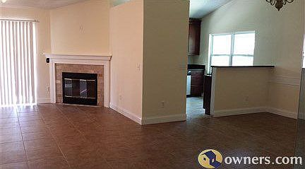 5th image of 680 Weybridge Ct