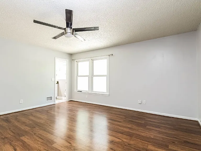 9424 Highgate Rd — Photo 17