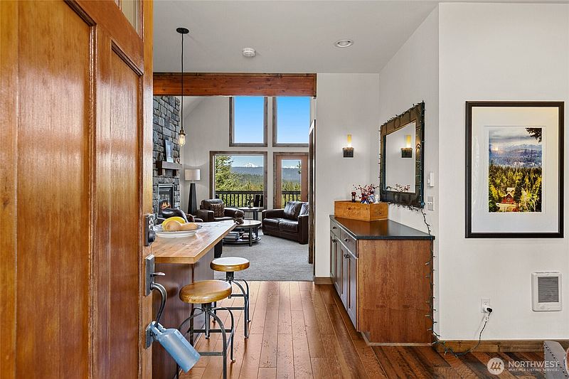 5th image of 2262 Stone Ridge Drive
