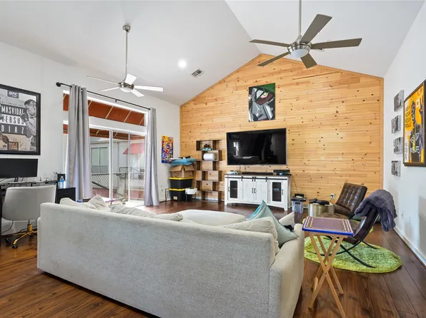 2905 Sherman St Unit C, Houston, TX 77003
