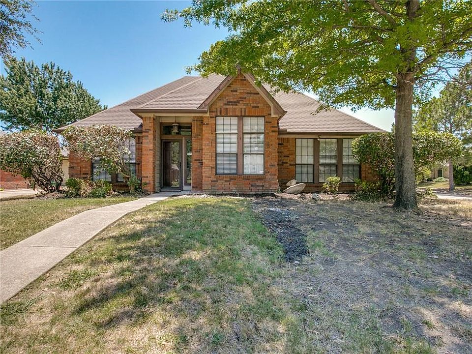 1st image of 2759 Wentworth Dr