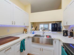 33 Waiaka Ln APT 205, Wailuku, HI 96793