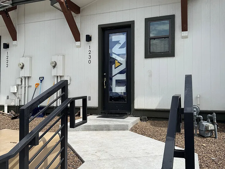 1230 E Jen Dr — Photo 20