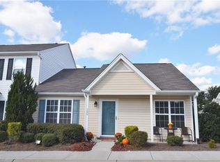 300 Snowy Owl Ct, Greensboro, NC 27409