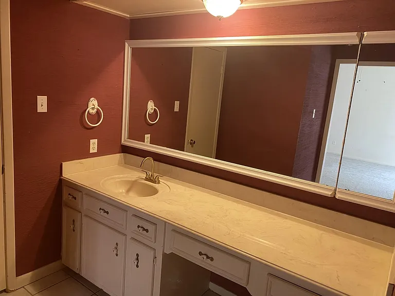 5 Bendwood Dr — Photo 9