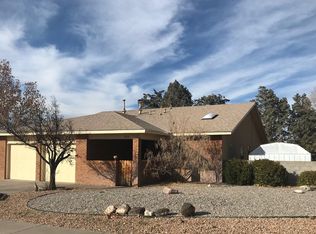 7814 Pioneer Trl NE, Albuquerque, NM 87109