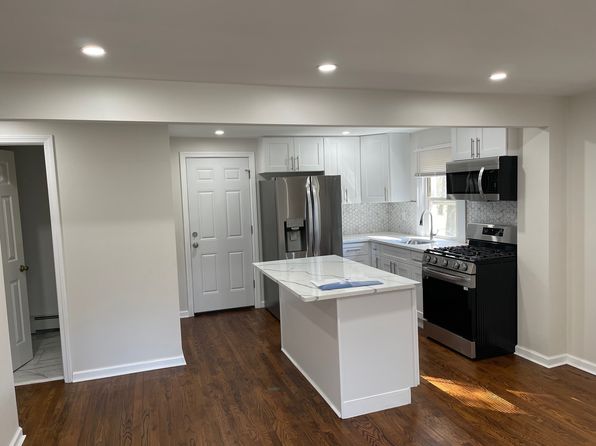 89 Old Turnpike Rd #2