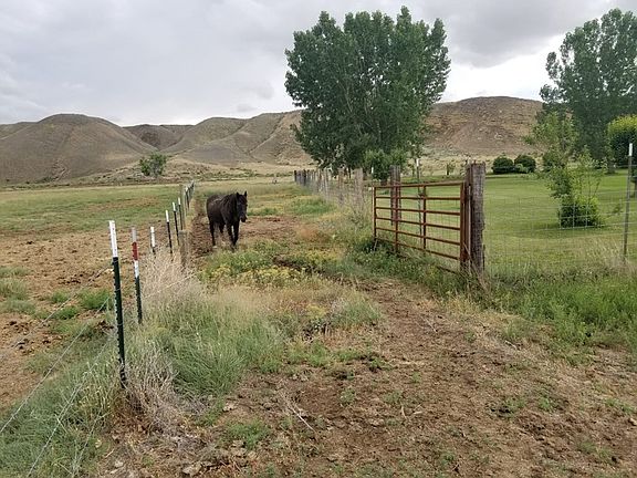 3rd image of 2480 Highway 20