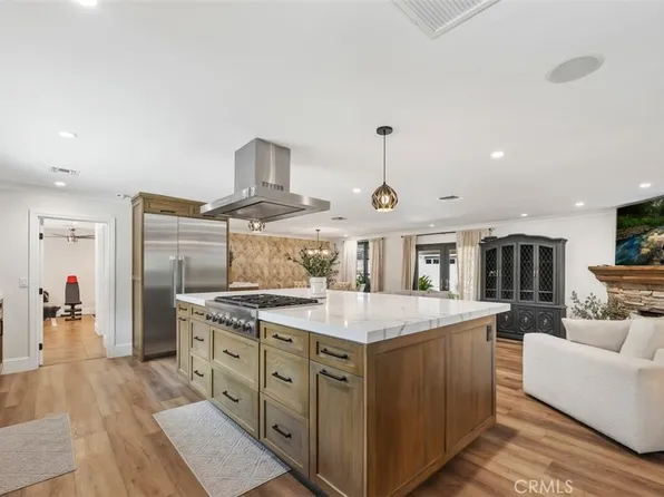 554 Calle Jazmin, Thousand Oaks, CA 91360