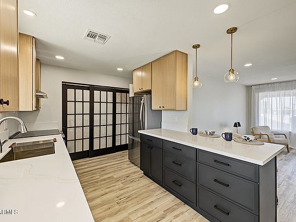3rd image of 613 N 63RD Place