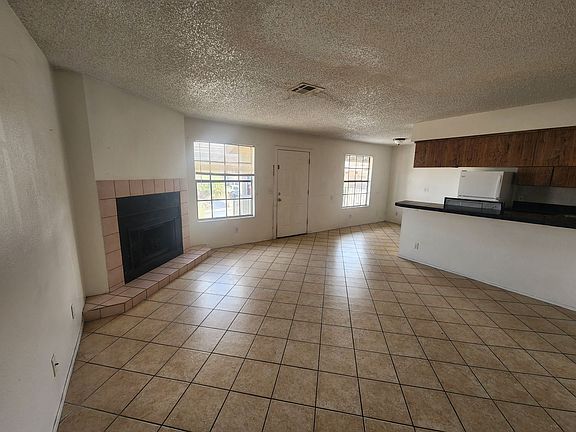 3rd image of 6975 Dunsbach Way APT 4