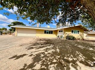 18236 Danbury Ave, Hesperia, CA 92345