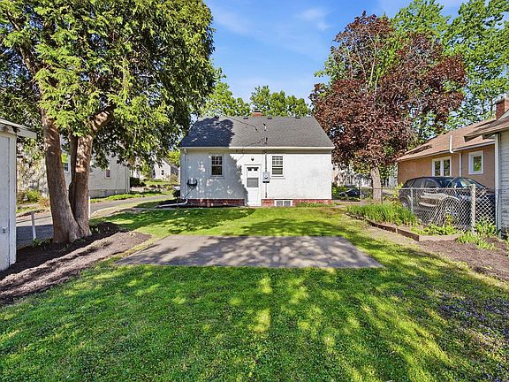 4th image of 5501 Wentworth Ave