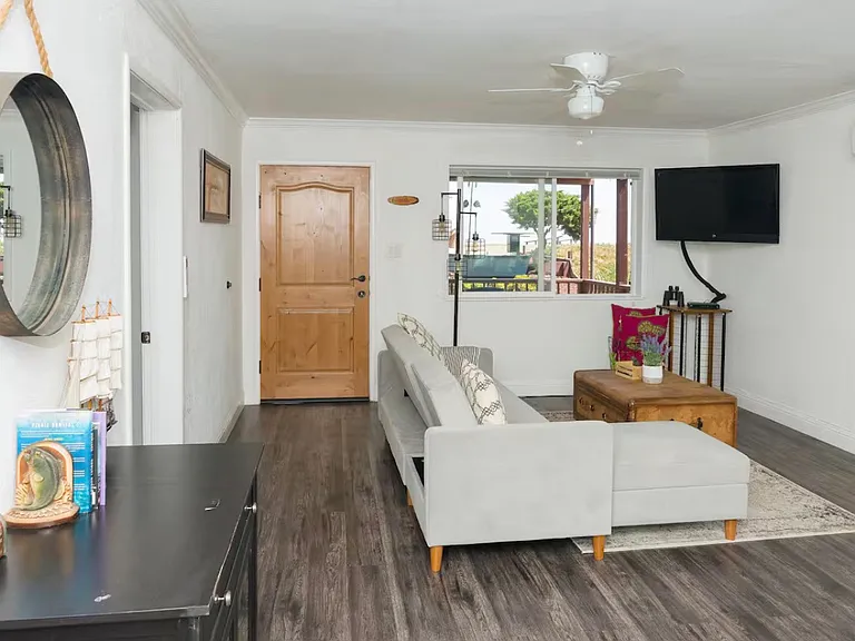 4333 Willow Rd — Photo 7