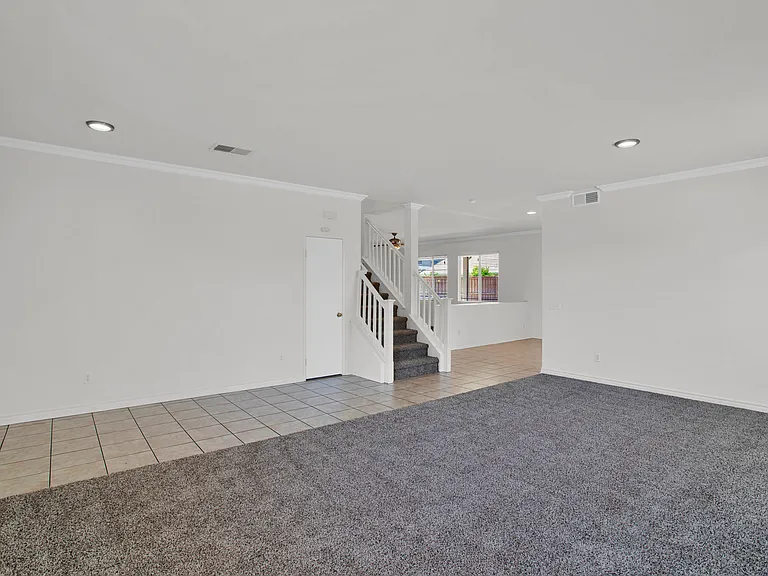 147 Playa Ct — Photo 6