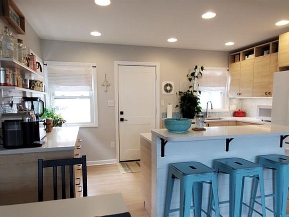 4th image of 326 12th Street South Construction #New
