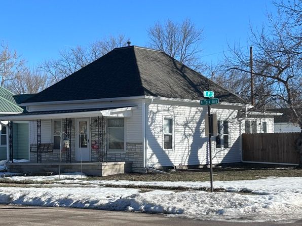 402 N York Ave