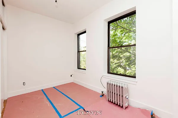 Rented by Town Residential | media 10