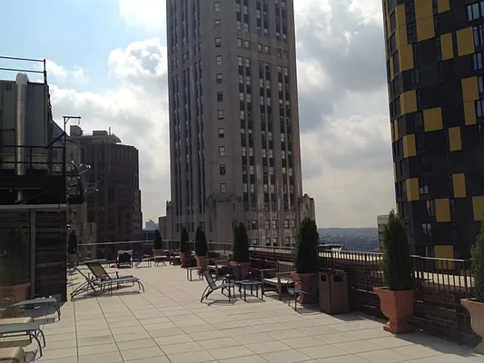 Rented by NY Casa Group | media 27