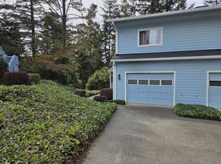 1455 Seacrest Ln APT 1A, Brookings, OR 97415