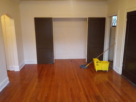 4th image of 1624 W 82nd St #3