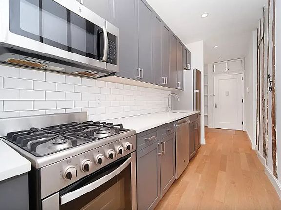 5th image of 42 Market St #3A