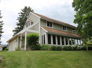 912 Holland Rd, Metamora, IL 61548