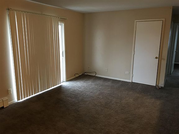 4th image of 4151 E University Ave