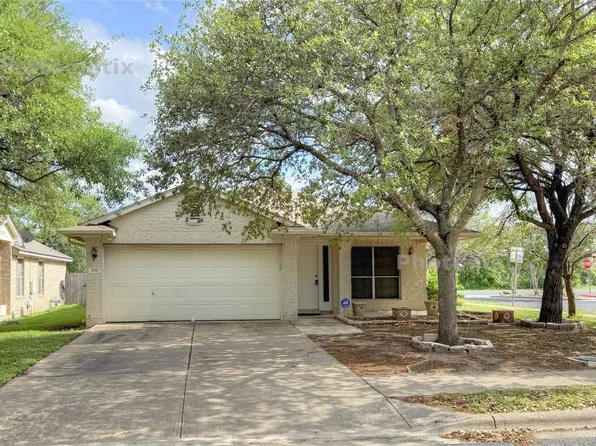 700 House Creek Dr, Leander, TX 78641