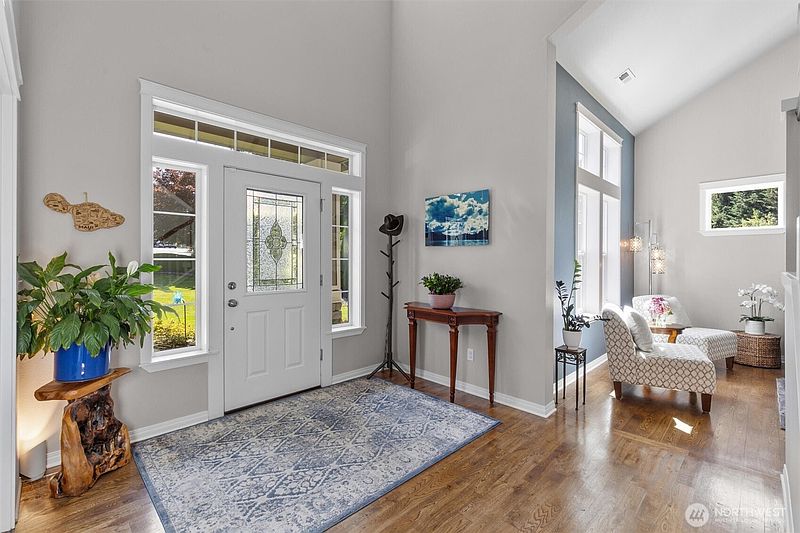 5th image of 18018 James Street