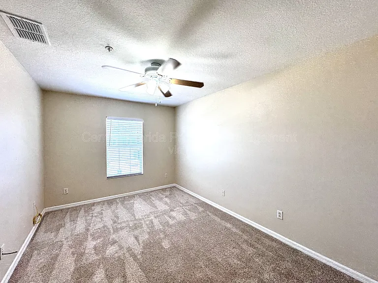 10036 Moorshire Cir — Photo 12