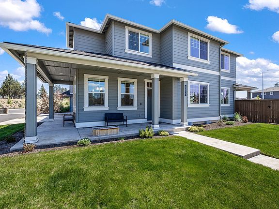 2nd image of 60933 SE Sydney Harbor Ct