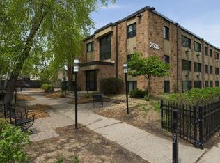 2530 1st Ave S APT 105, Minneapolis, MN 55404