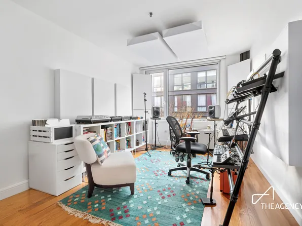 154 Attorney Street image 7 of 9