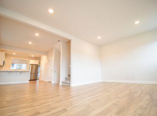 17022 SW Lemongrass Ln, Beaverton, OR 97007