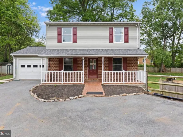 1931 Maplewood Dr, Hagerstown, MD 21740
