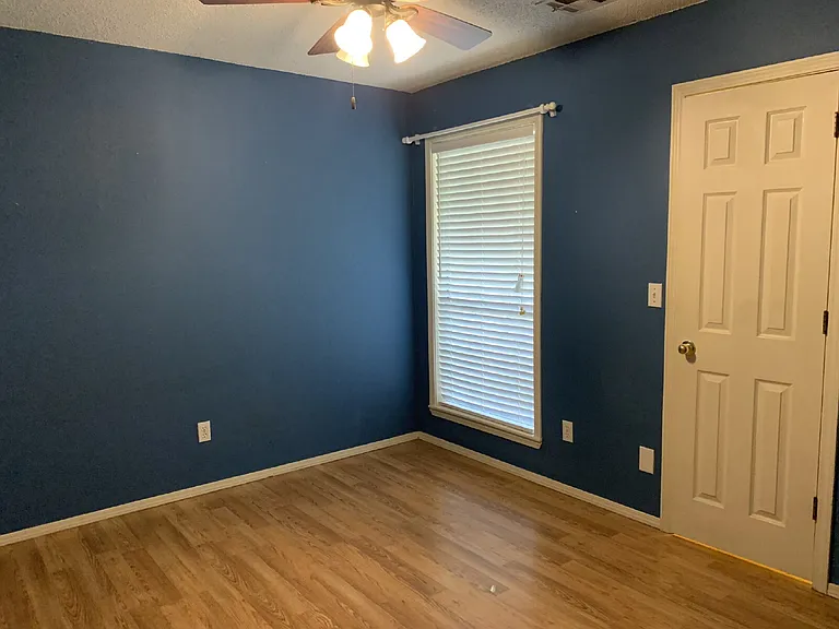 1302 N Flamingo Rd — Photo 14