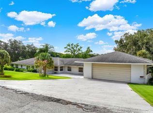 1232 Lakeview Dr, Eustis, FL 32726