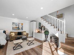 1328 Woodruff Ave, Los Angeles, CA 90024
