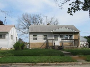 4112 S Shannon Ave, Saint Francis, WI 53235