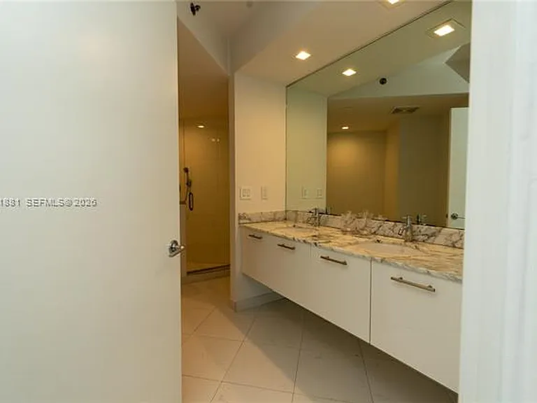 500 Brickell Ave #1407 — Photo 19